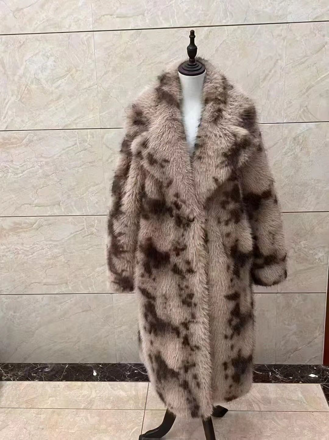 CHLOÉ | Stylish Patchwork Faux Fur Coat