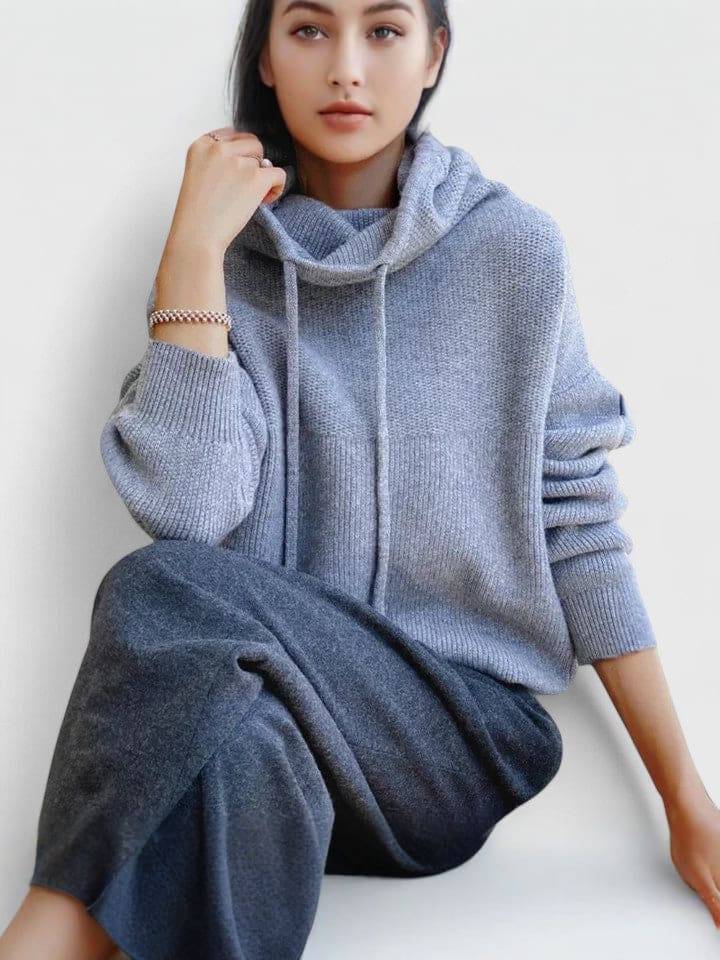 Cozy and Stylish Turtleneck Sweater