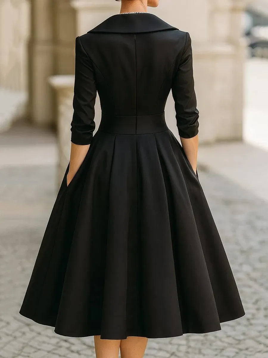 Chic and Timeless Dress – Flawless Fit and Classic Style