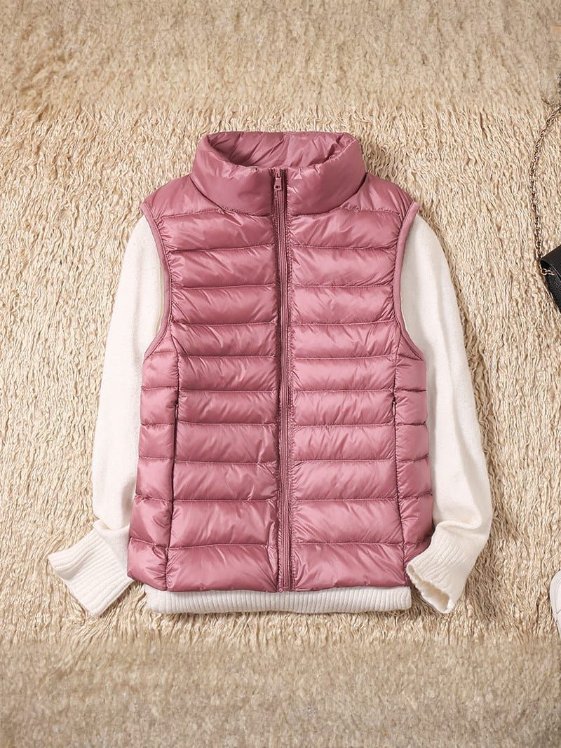 Lightweight Sleeveless Down Jacket with Pleated Design