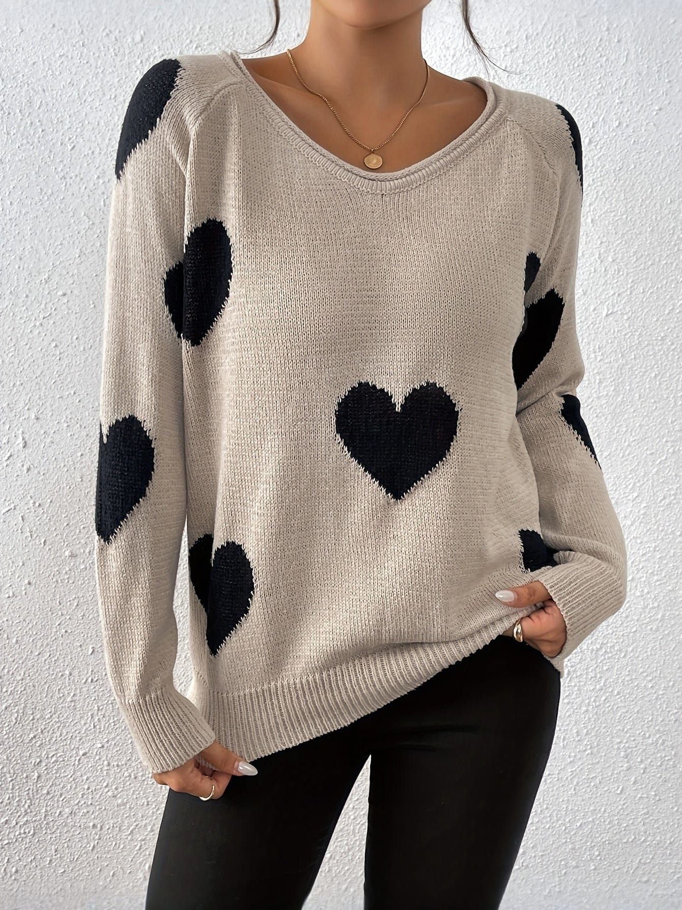 CHARLÈNE | Chic V-Neck Knit Sweater