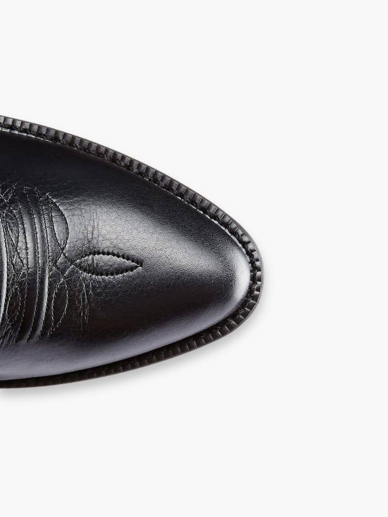 Chic Western Boots – Embrace True Style