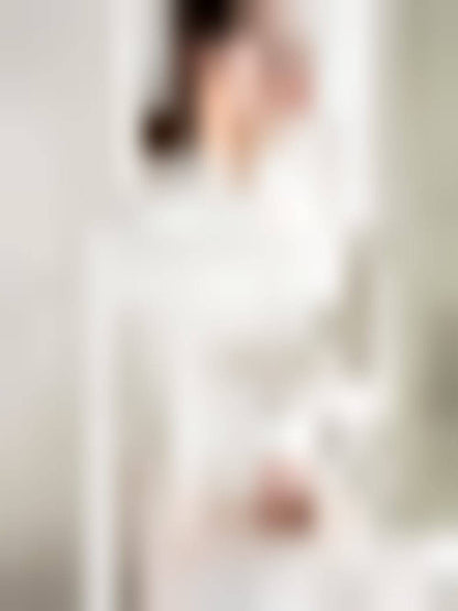 BEVERLEY | Stylish and Chic Turtleneck Sweater