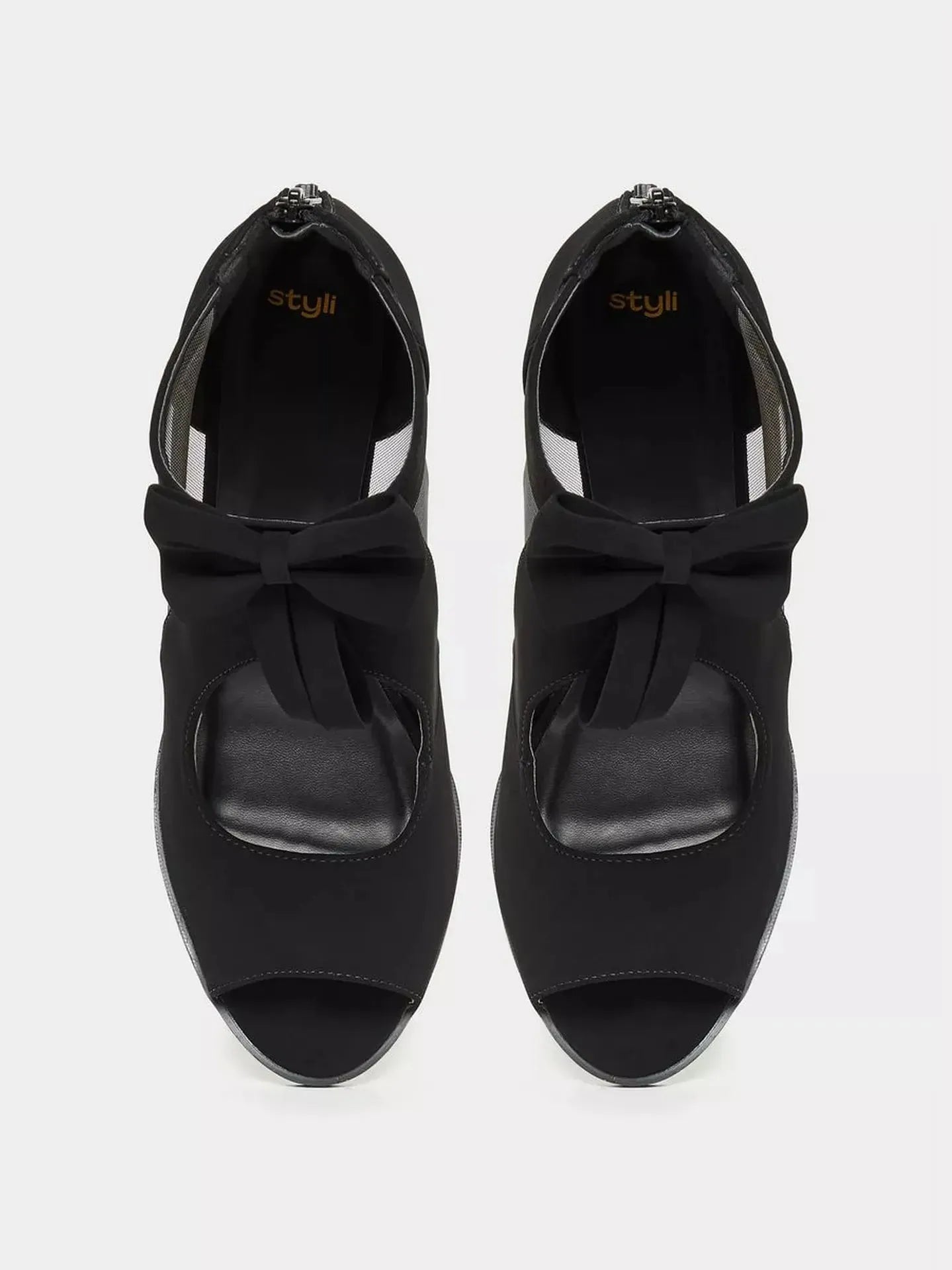 Chic Heels with a Stylish Bow