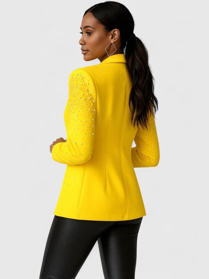 LILA | Chic Blazer with Pearl and Rhinestone Accents for a Sophisticated Style
