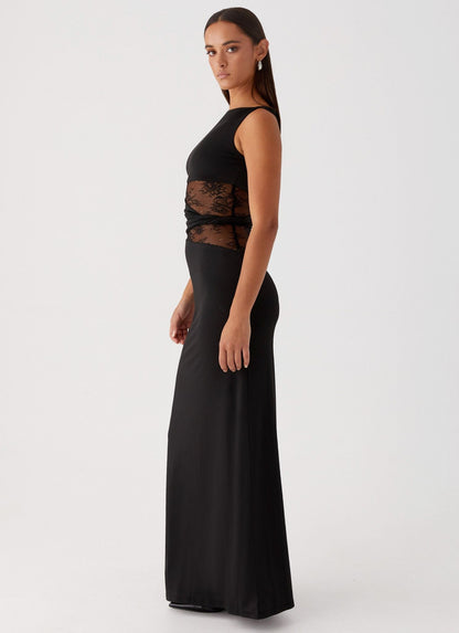 LÉNI | Fitted Long Dress with Cutouts and Elegant Lace Details