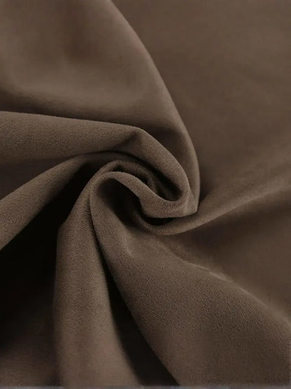 Chic Commuter Dress with a Tailored Fit