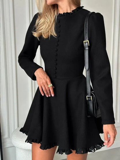 Black Round Neck Short Dress – Your Chic Party Essential for Any Occasion