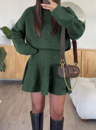 LÉANA | Chic Fitted Skirt and Top Set