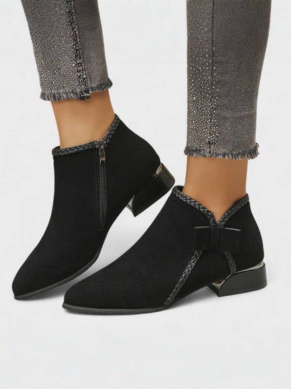 VIVA | Stylish Bow-Detail Boots
