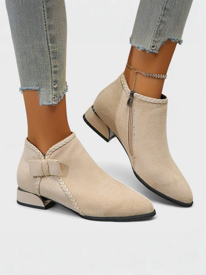 VIVA | Stylish Bow-Detail Boots
