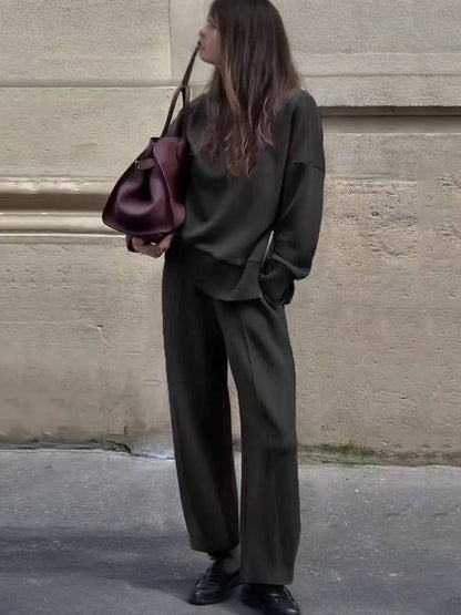 SELENE | Chic Autumn-Winter Casual Outfit