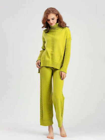 SCARLETT | Turtleneck Sweater and Pants Set