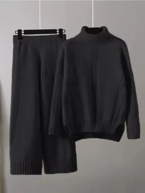 SCARLETT | Turtleneck Sweater and Pants Set