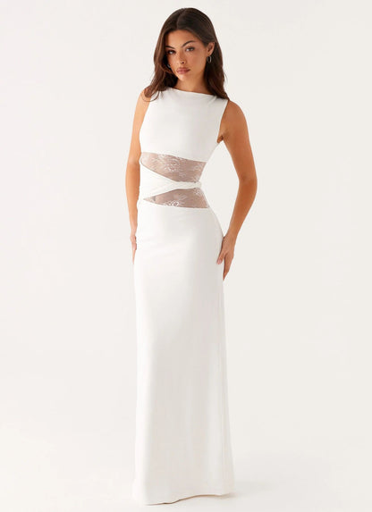 LÉNI | Fitted Long Dress with Cutouts and Elegant Lace Details