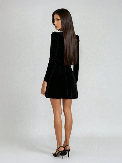 Sparkling Crystal Dress - A Touch of Parisian Elegance for the Holidays