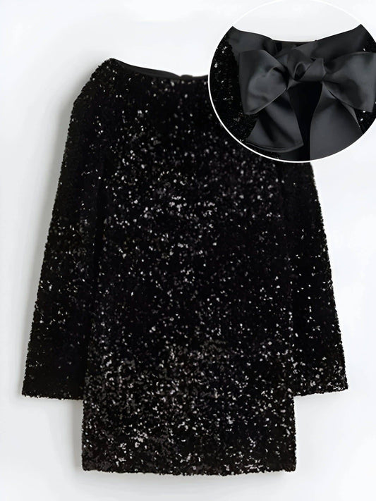 LISA | Elegant Knot Dress – A Perfect Blend of Femininity and Confidence