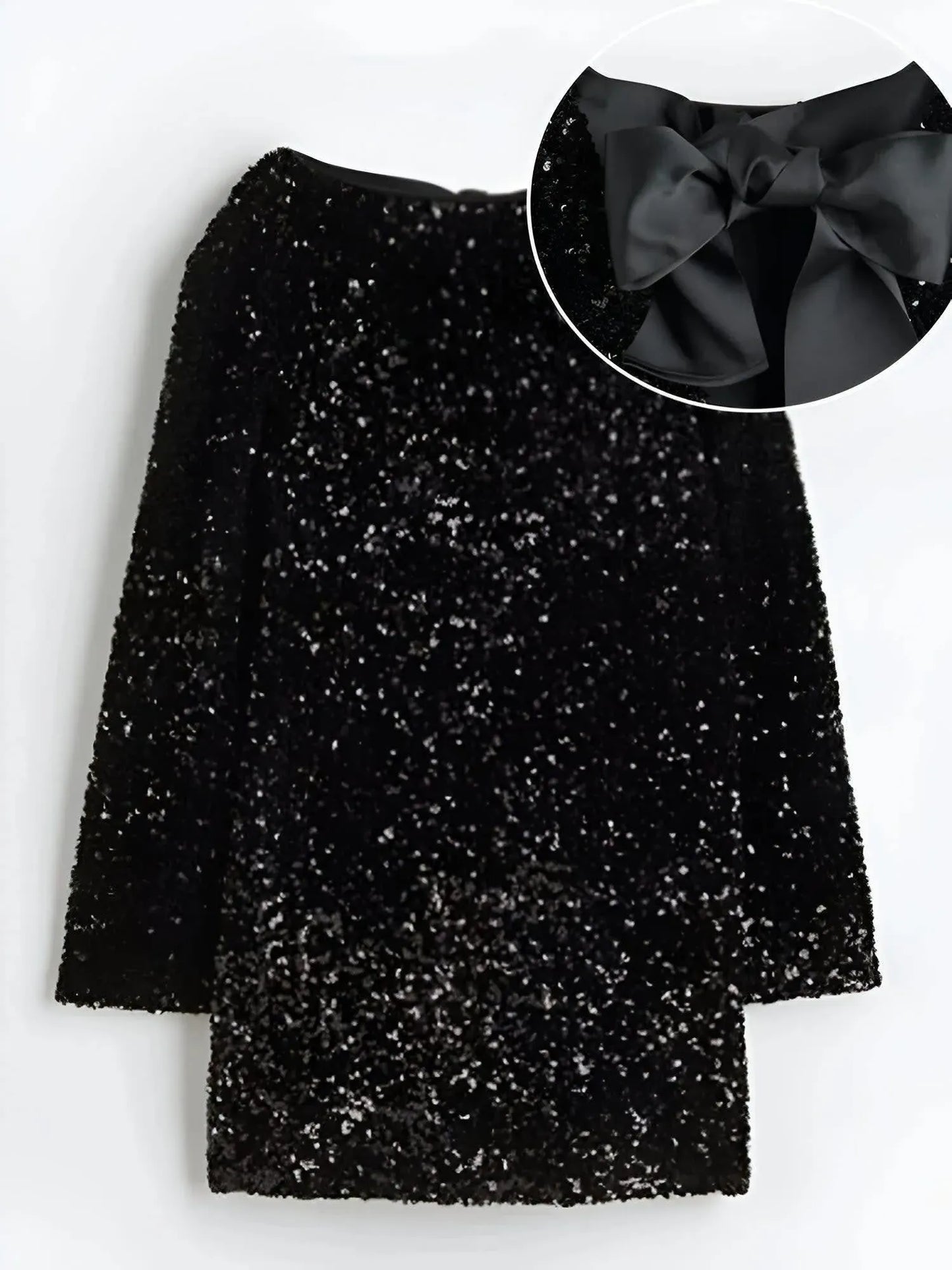 Elegant Knot Dress – A Perfect Blend of Femininity and Confidence