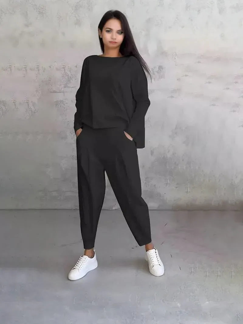 Effortless Style & Ultimate Comfort Sweater